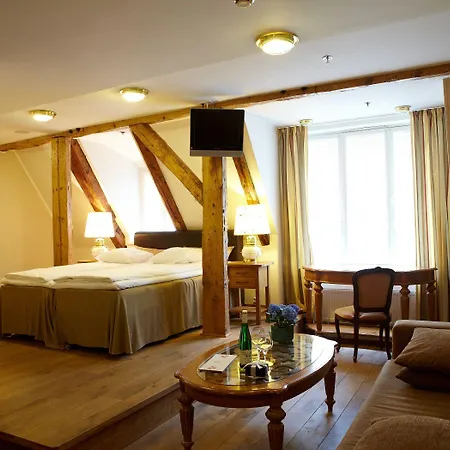 Hotel Cru Tallin