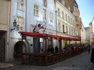 Cru 4*