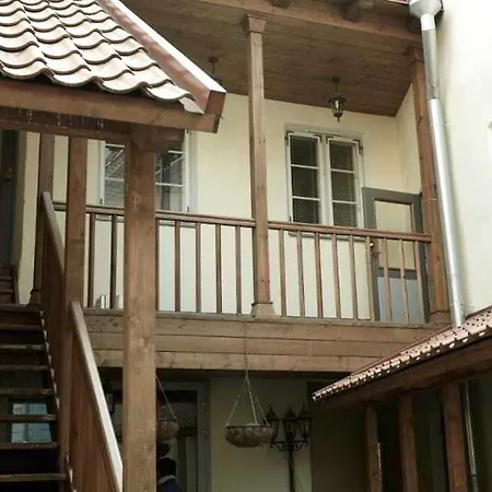 Cru Ξενοδοχείο