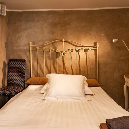 Hotell Cru
