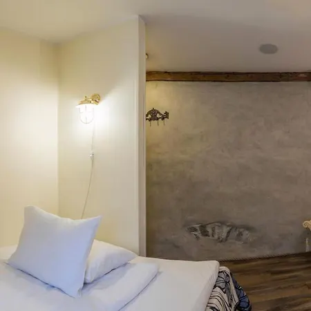 Hotell Cru